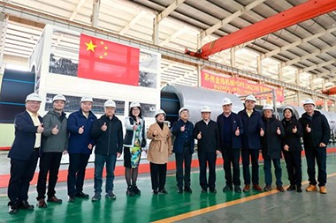 Sektörde bir ilk! JWELL MACHINERY'nin ilk ekstra büyük kalibreli PE boru üretim hattı ve 8000 mm genişliğinde ekstrüde ve kalenderlenmiş yüksek verimli jeomembran üretim hattı değerlendirmeyi geçti!