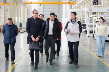 Kalkınma İçin İşbirliği Yapın, Küresel Ölçekte İşbirliği Yapın – Piovan Global CEO'su Jwell Machinery'yi Ziyaret Etti